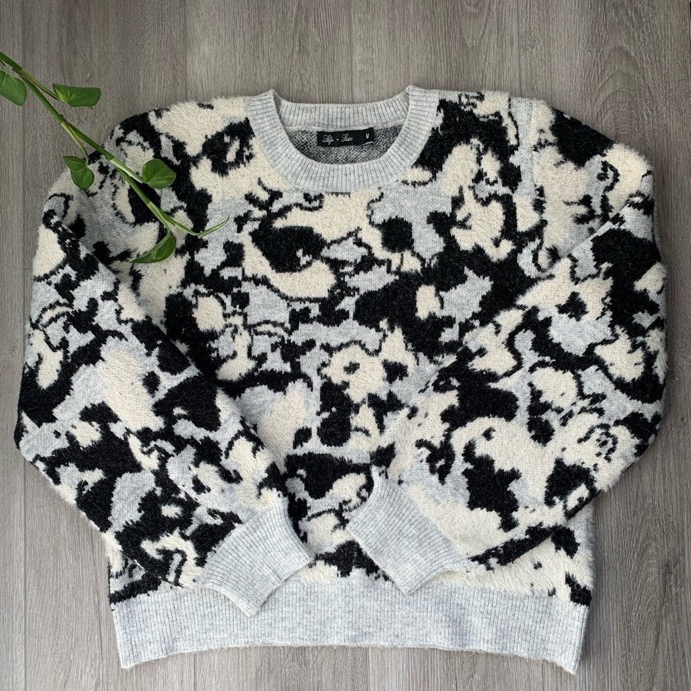 Silky Soft Bubble Sleeve Sweater by Lyla and Luxe 💅 ❤️ BIN 1 - Picture 1 of 5
